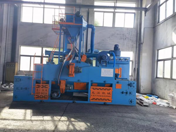 河南—铝压铸网带式抛丸机现场