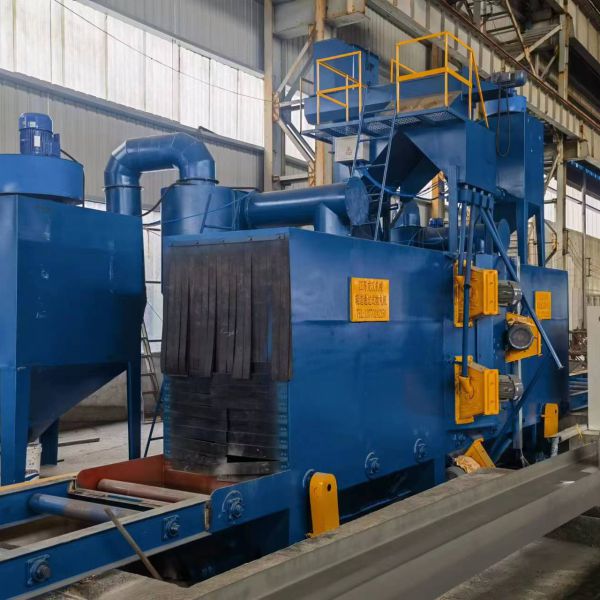 江苏南通-钢结构辊道通过式抛丸机