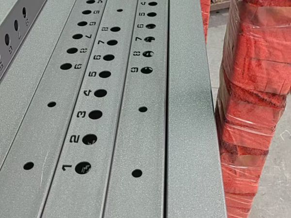 江苏南通-健康器材-双钩Q3730抛丸机